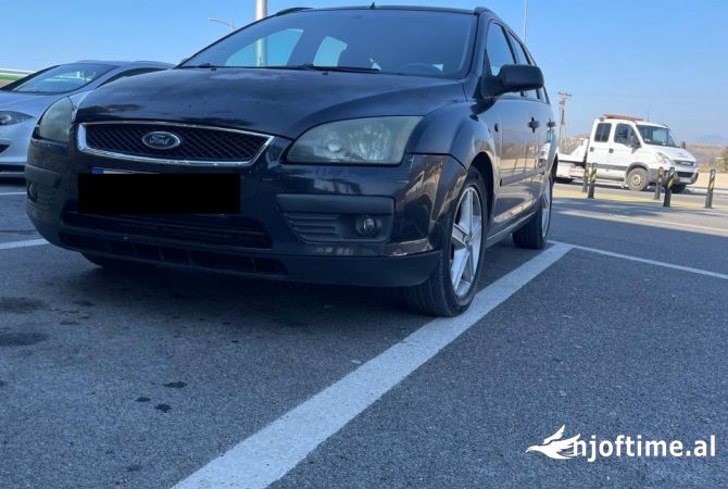 Makina ne shitje ne Tirane - 2,300 Euro