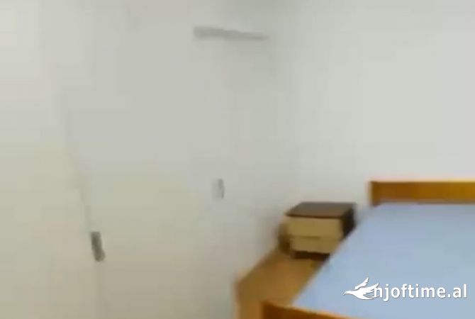 Shtepi me qera 1+1 ne Tirane - 300 Euro