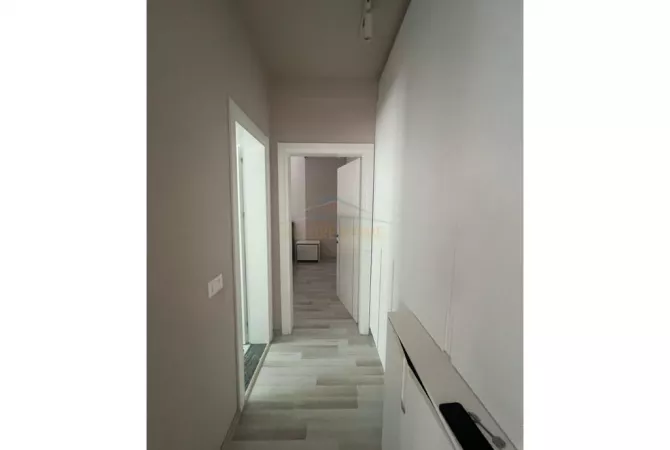 Shtepi me qera 1+1 ne Tirane - 600 Euro