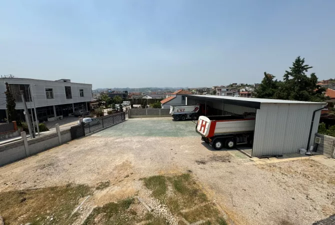 Business Property for Rent 6+1 in Tirana - 1,000 Euro