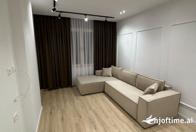 Shtepi me qera 1+1 ne Tirane - 500 Euro