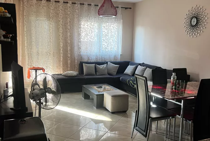 Shtepi ne shitje 2+1 ne Tirane - 165,000 Euro