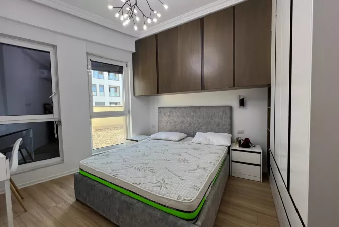Shtepi me qera 2+1 ne Tirane - 800 Euro