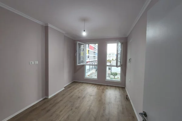 Shtepi me qera 2+1 ne Tirane - 500 Euro