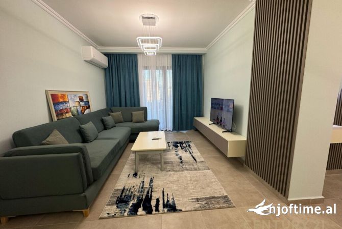 Shtepi me qera 2+1 ne Tirane - 800 Euro