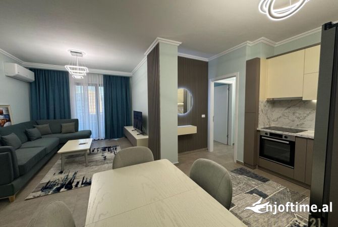 Shtepi me qera 2+1 ne Tirane - 800 Euro