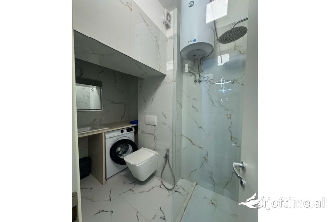 Shtepi me qera Apartament ne Tirane, 1+1, Mobilimi E mobiluar, Pagesa 650  Euro.