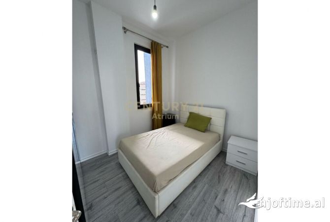 Shtepi me qera 2+1 ne Tirane - 900 Euro