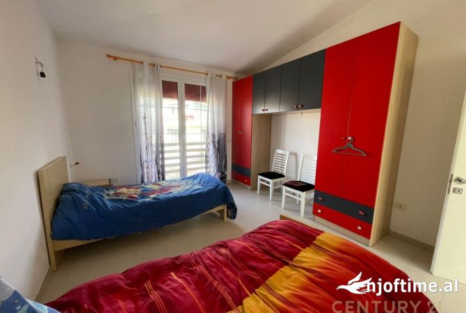 Shtepi me qera Apartament ne Tirane, 3+1, Mobilimi E mobiluar, Pagesa 1,500  Euro.
