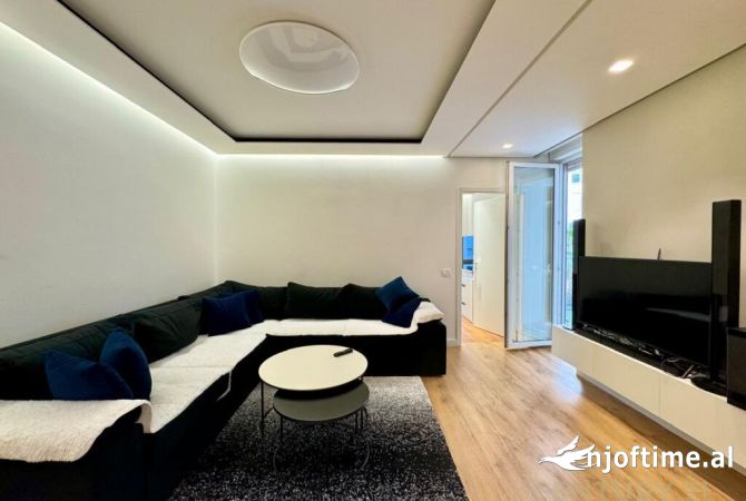 Shtepi me qera 2+1 ne Tirane - 750 Euro