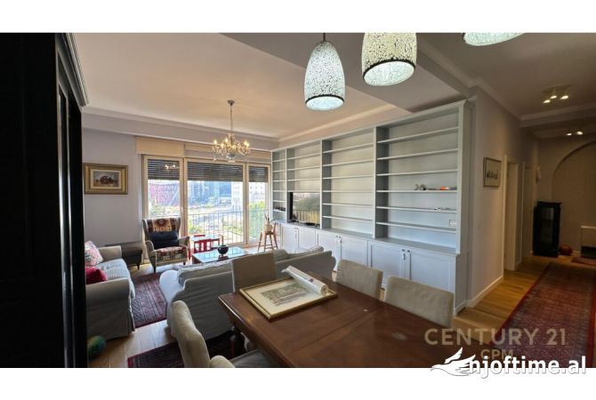 Shtepi me qera 3+1 ne Tirane - 3,000 Euro