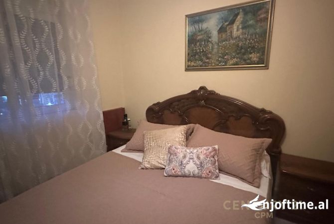Shtepi ne shitje Apartament ne Durres, 1+1, Mobilimi E mobiluar, Pagesa 88,700  Euro.