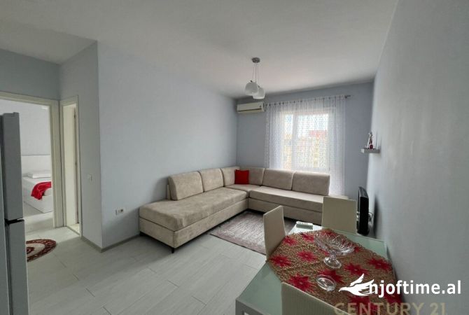 Shtepi me qera 1+1 ne Tirane - 650 Euro