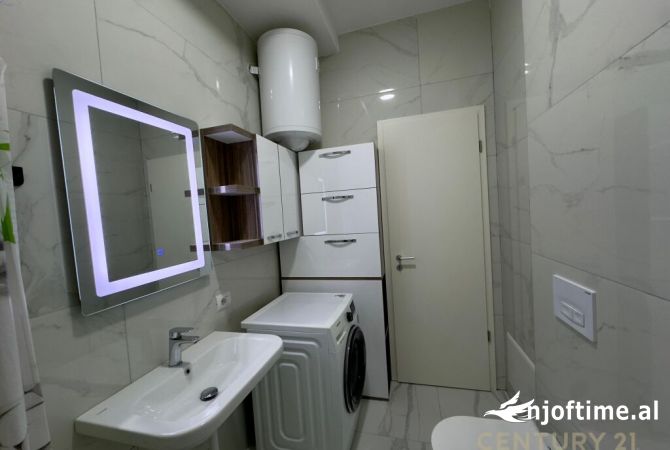 Shtepi me qera Apartament ne Tirane, 1+1, Mobilimi E mobiluar, Pagesa 500  Euro.