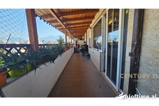 Casa in affitto 3+1 a Tirana - 1,000 Euro