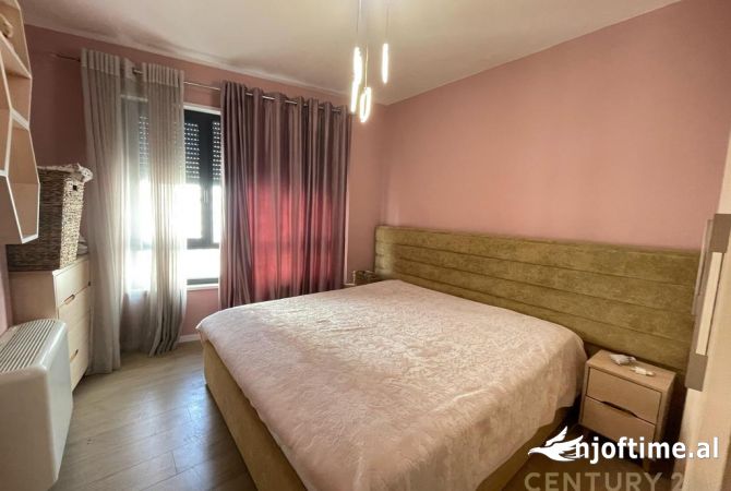 Shtepi ne shitje 2+1 ne Tirane - 250,000 Euro
