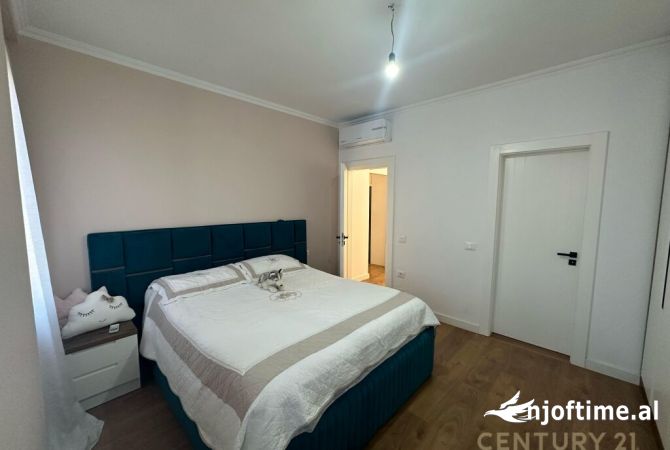 Shtepi me qera 2+1 ne Tirane - 800 Euro