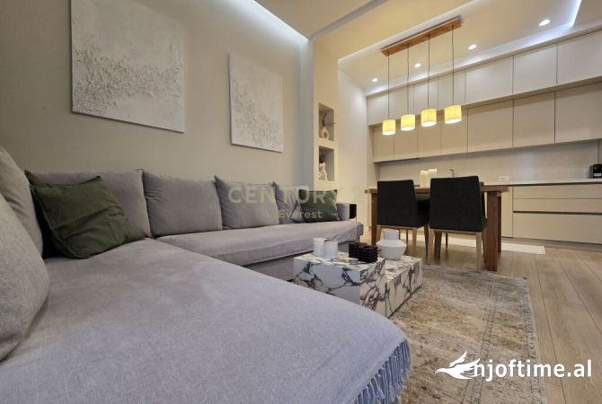 Shtepi me qera 1+1 ne Tirane - 880 Euro