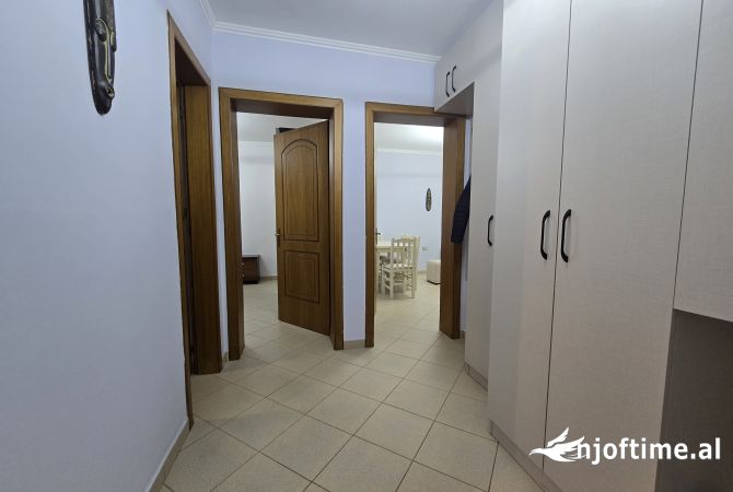 Shtepi me qera 1+1 ne Tirane - 500 Euro