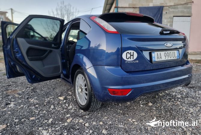 Makina ne shitje  ne Tirane - 4,300 Euro