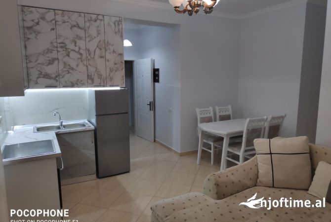 Shtepi me qera 2+1 ne Tirane - 45,000 Leke