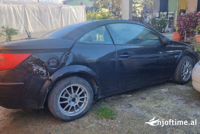 Makina ne shitje  ne Durres - 890 Euro