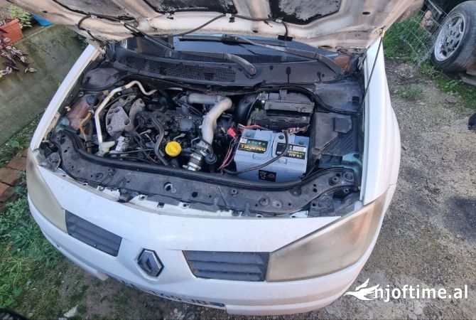 Makina ne shitje  ne Durres - 890 Euro