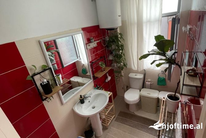 Shtepi ne shitje 2+1 ne Tirane - 215,000 Euro
