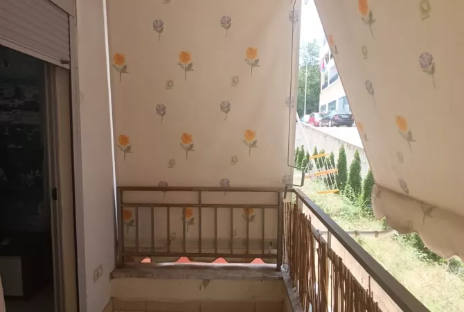 Shtepi me qera Apartament ne Tirane, 1+1, Mobilimi E mobiluar, Pagesa 420  Euro.