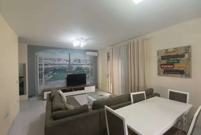 Shtepi me qera 1+1 ne Tirane - 420 Euro