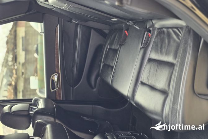 Cars for sale in Tirana, Jeep, 2012 Diesel,Kambio Automatik Payment 11,500  Euro.