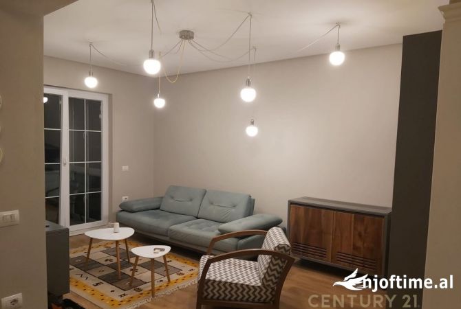 Shtepi me qera 1+1 ne Tirane - 650 Euro
