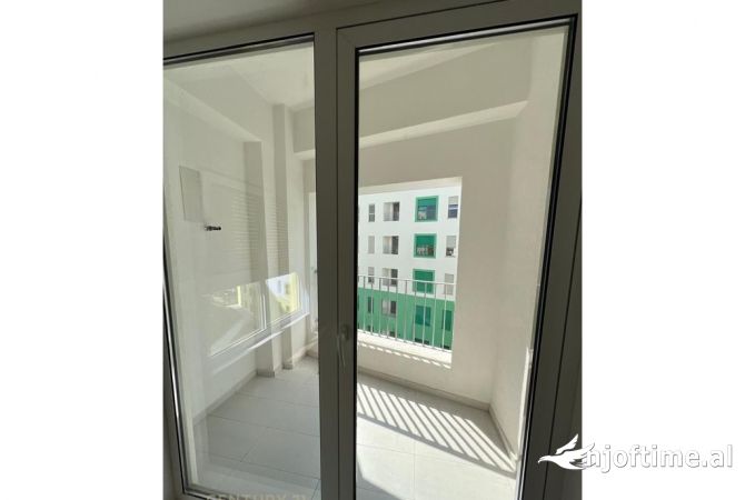 Shtepi ne shitje 1+1 ne Tirane - 106,000 Euro