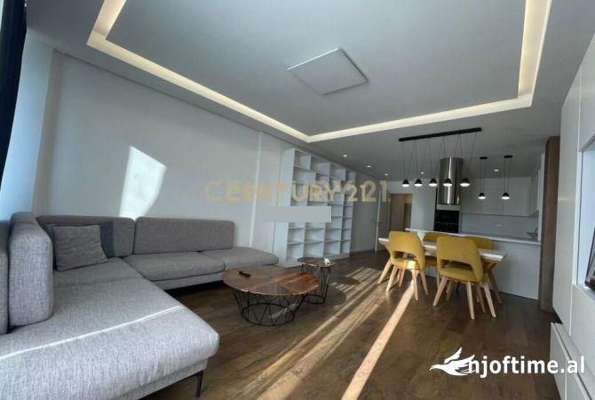Shtepi me qera 3+1 ne Tirane - 2,000 Euro