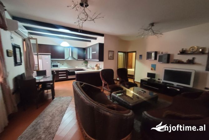 Luxury villas for rent in Tirana 3+1, Furnished