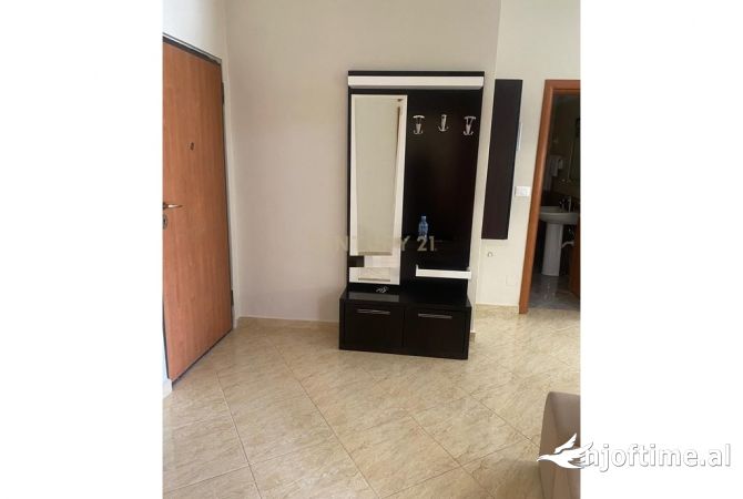 Shtepi ne shitje 2+1 ne Tirane - 165,000 Euro