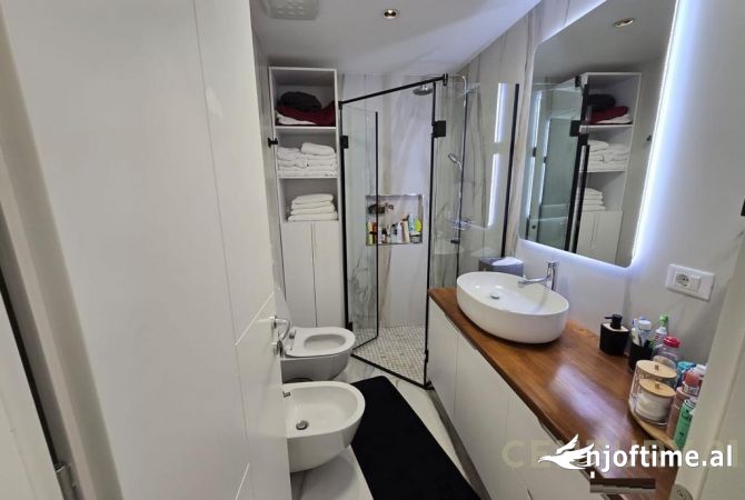 Shtepi ne shitje 2+1 ne Tirane - 200,000 Euro