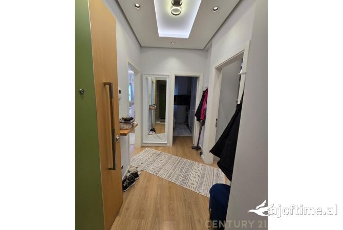 Shtepi ne shitje 2+1 ne Tirane - 200,000 Euro