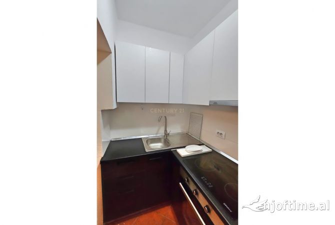 Shtepi me qera 1+1 ne Tirane - 440 Euro