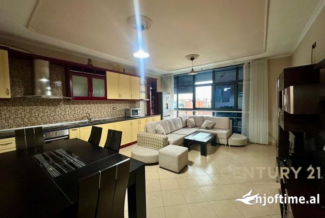 Shtepi ne shitje Apartament ne Tirane, 2+1, Mobilimi E mobiluar, Pagesa 143,000  Euro.