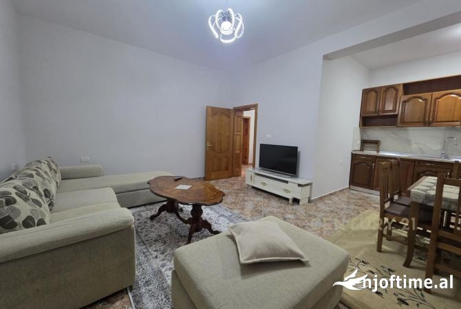Shtepi me qera 1+1 ne Tirane - 500 Euro