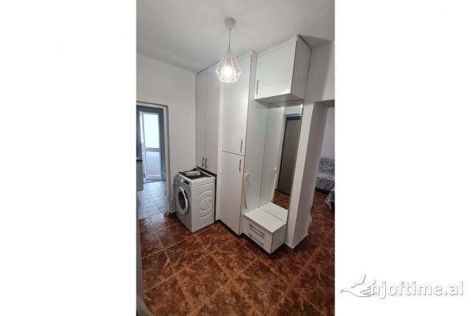 Shtepi me qera 2+1 ne Tirane - 500 Euro
