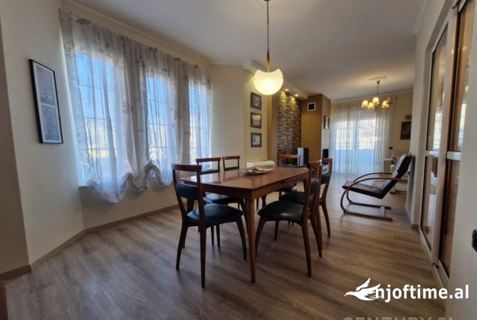 Shtepi me qera 1+1 ne Tirane - 700 Euro