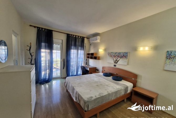 Shtepi me qera Apartament ne Tirane, 1+1, Mobilimi E mobiluar, Pagesa 700  Euro.