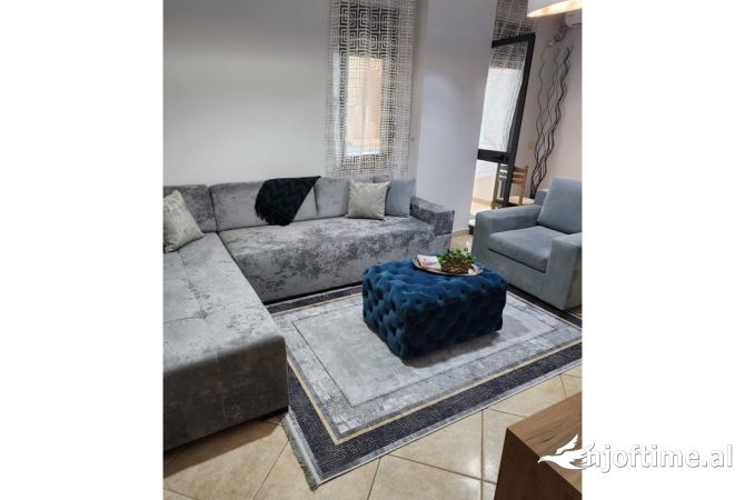 Shtepi me qera 1+1 ne Tirane - 600 Euro