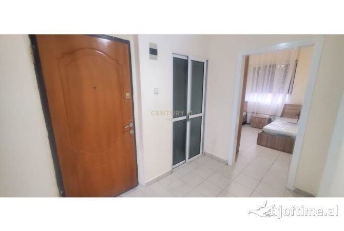 Shtepi me qera 2+1 ne Tirane - 470 Euro