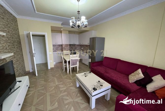 Shtepi me qera Apartament ne Tirane, 1+1, Mobilimi E mobiluar, Pagesa 500  Euro.