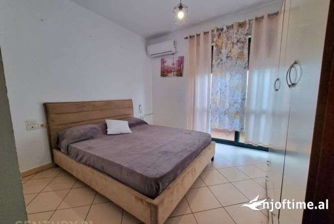 Shtepi me qera 2+1 ne Tirane - 550 Euro