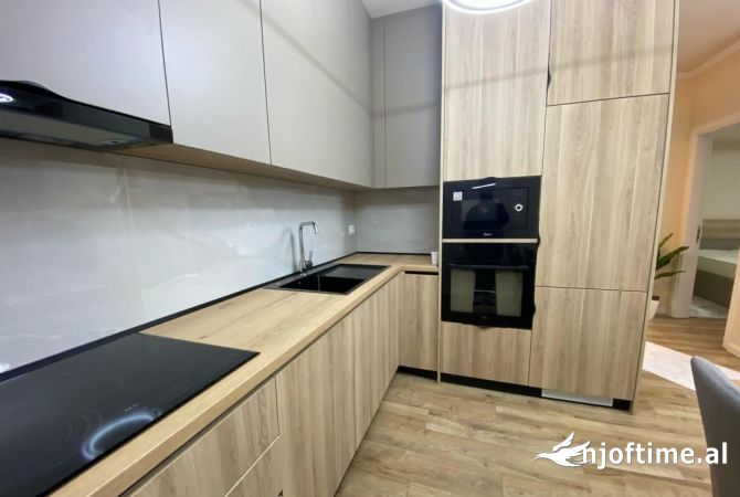 Shtepi me qera 1+1 ne Tirane - 1,000 Euro