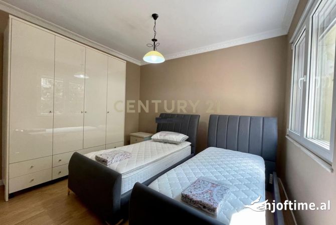 Shtepi me qera 2+1 ne Tirane - 700 Euro